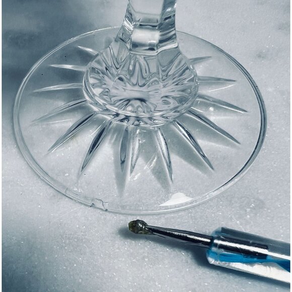 Vtg Crystal Champagne Flutes Set Of 2 Elegant Toasting Glasses Starburst READ - Picture 2 of 2